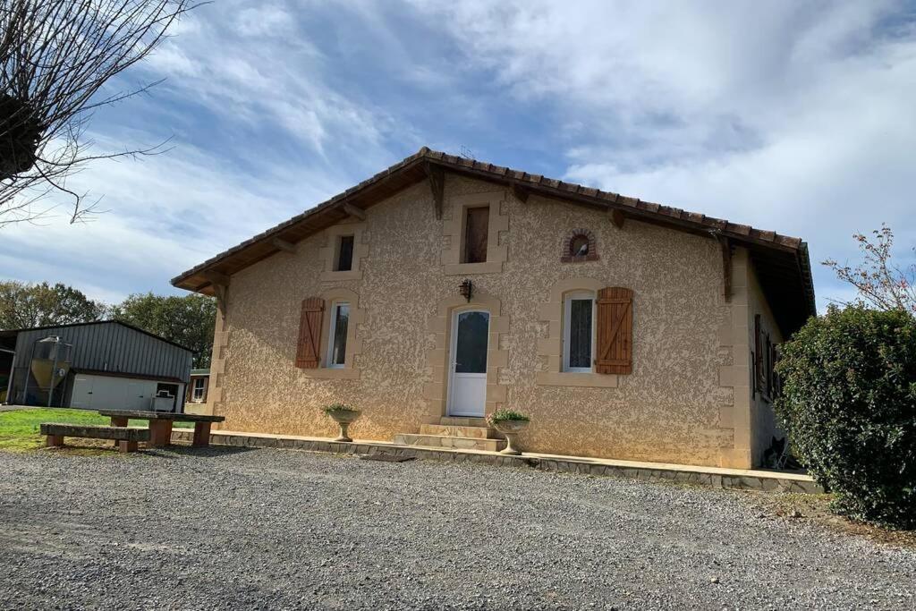 Gite Au Coeur De La Ferme Hauriet Luaran gambar